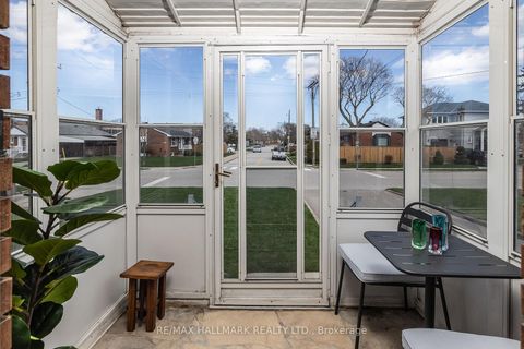 Photo 18 at 28 Crosland Drive, Maryvale, Toronto