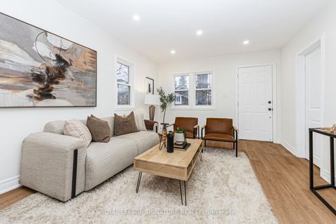 Photo 1 at 377 Adelaide Avenue W, McLaughlin, Oshawa