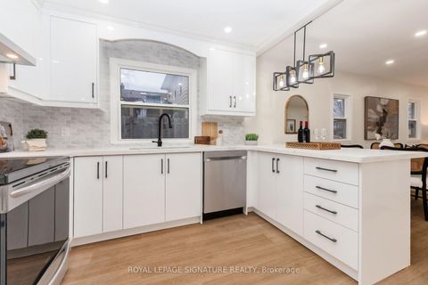 Photo 9 at 377 Adelaide Avenue W, McLaughlin, Oshawa