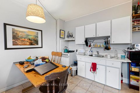 Photo 13 at 276 Crawford Street, Bellwoods, Toronto