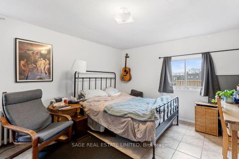 Photo 16 at 276 Crawford Street, Bellwoods, Toronto