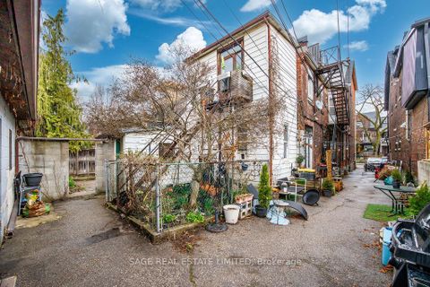 Photo 19 at 276 Crawford Street, Bellwoods, Toronto