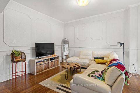 Photo 4 at 278 Crawford Street, Bellwoods, Toronto