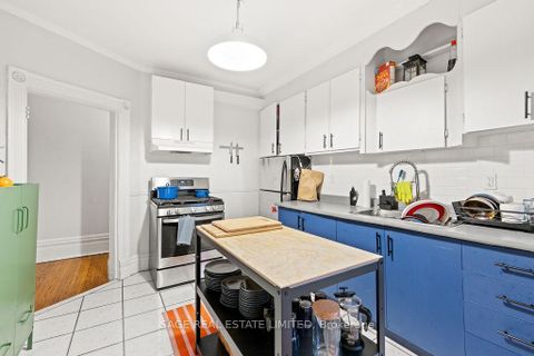 Photo 12 at 278 Crawford Street, Bellwoods, Toronto
