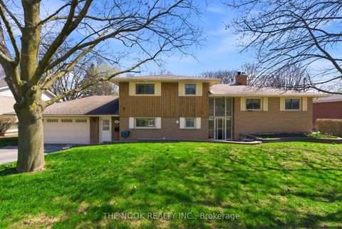 Photo 5 at 159 Liberty Street N, Bowmanville, Clarington