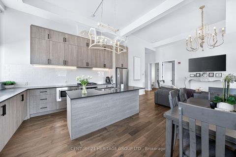 Photo 14 at 304 - 400 Park Avenue, Central Newmarket, Newmarket