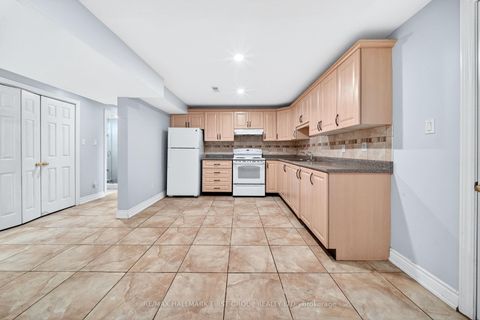 Photo 30 at 50 Gilroy Drive, Dorset Park, Toronto