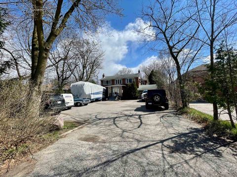 Photo 0 at 435 Drewry Avenue, Newtonbrook West, Toronto