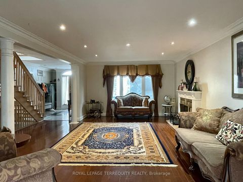Photo 3 at 435 Drewry Avenue, Newtonbrook West, Toronto