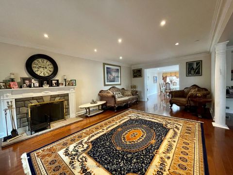 Photo 4 at 435 Drewry Avenue, Newtonbrook West, Toronto