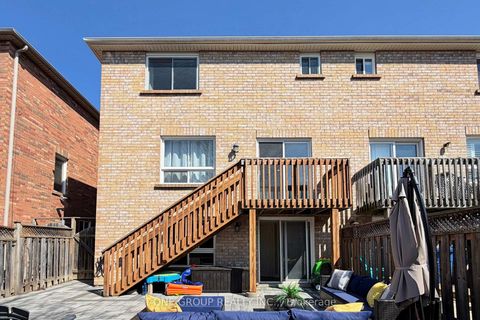 Photo 26 at 880 Isaac Phillips Way, Summerhill Estates, Newmarket