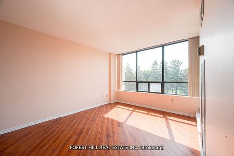 Photo 11 at 308 - 7440 Bathurst Street, Brownridge, Vaughan