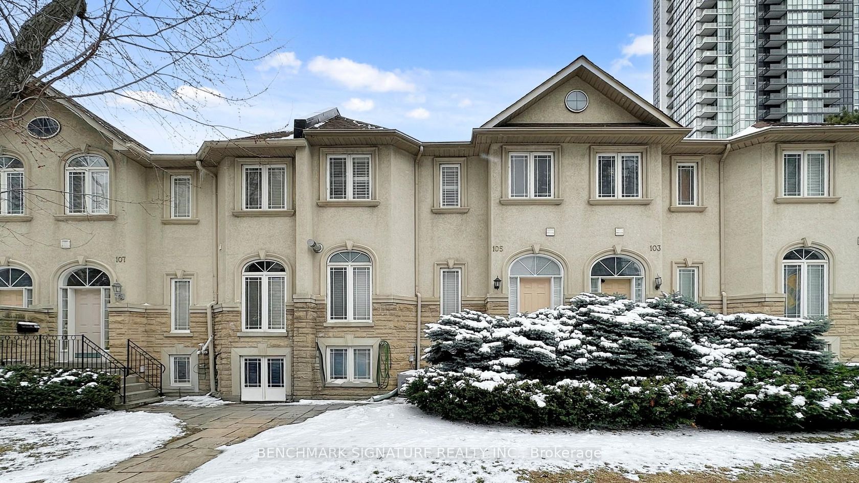 105 Doris Avenue, Willowdale East, Toronto photo 8