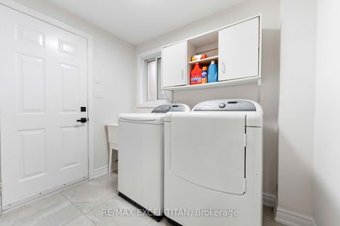 Photo 22 at 17 Nieuwendyk Street, Williamsburg, Whitby