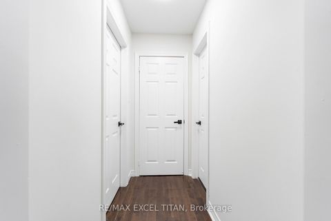 Photo 25 at 17 Nieuwendyk Street, Williamsburg, Whitby