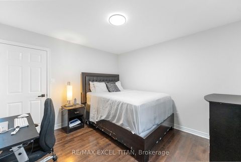 Photo 31 at 17 Nieuwendyk Street, Williamsburg, Whitby