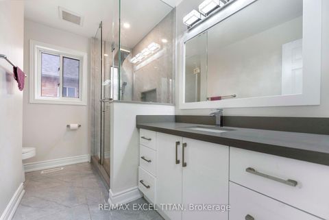 Photo 37 at 17 Nieuwendyk Street, Williamsburg, Whitby