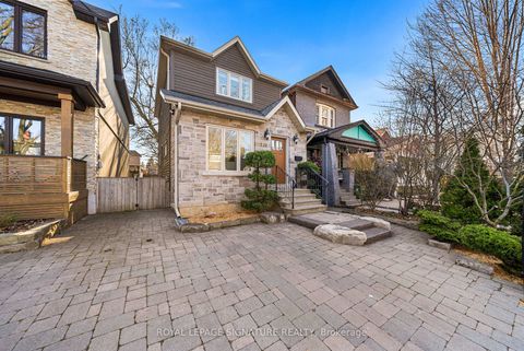 Photo 2 at 220 Westlake Avenue, Lumsden, Toronto