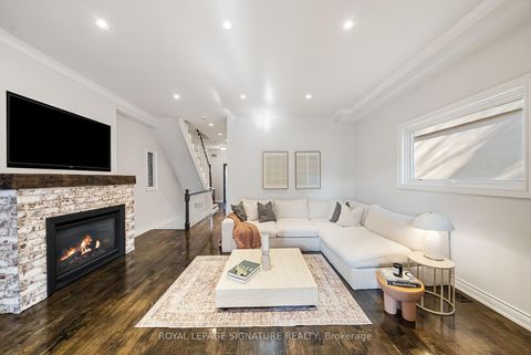 Photo 9 at 220 Westlake Avenue, Lumsden, Toronto