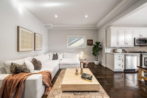 Photo 10 at 220 Westlake Avenue, Lumsden, Toronto