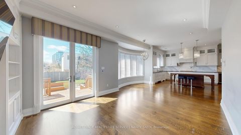 Photo 4 at 347 Elmwood Avenue, Willowdale East, Toronto