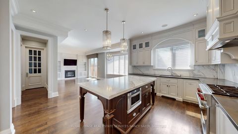 Photo 8 at 347 Elmwood Avenue, Willowdale East, Toronto