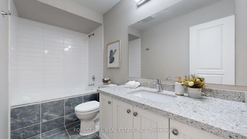 Photo 25 at 51 Farmhouse Crescent, Jefferson, Richmond Hill