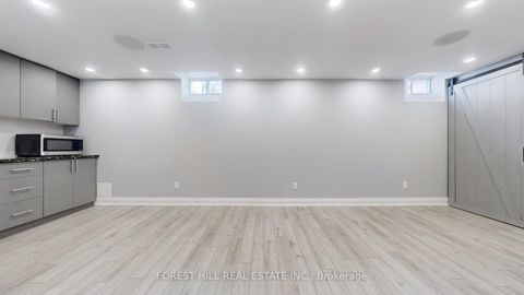 Photo 29 at 51 Farmhouse Crescent, Jefferson, Richmond Hill