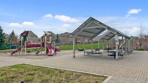 Photo 38 at 51 Farmhouse Crescent, Jefferson, Richmond Hill