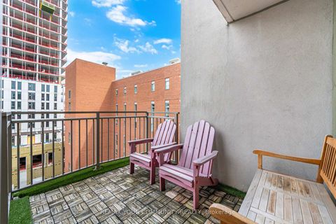 Photo 14 at PH1114 - 18 Merton Street, Mount Pleasant West, Toronto