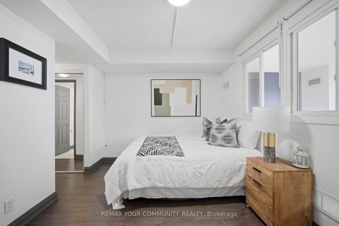 Photo 23 at PH1114 - 18 Merton Street, Mount Pleasant West, Toronto