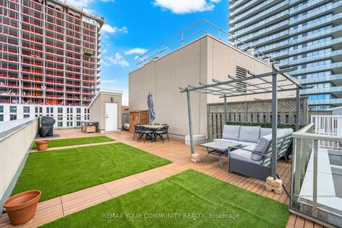 Photo 26 at PH1114 - 18 Merton Street, Mount Pleasant West, Toronto