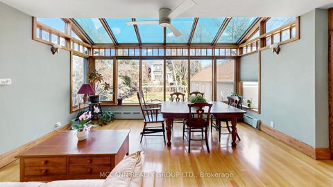 Photo 10 at 252 Sheldrake Boulevard, Mount Pleasant East, Toronto