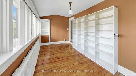 Photo 16 at 252 Sheldrake Boulevard, Mount Pleasant East, Toronto