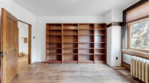 Photo 23 at 252 Sheldrake Boulevard, Mount Pleasant East, Toronto