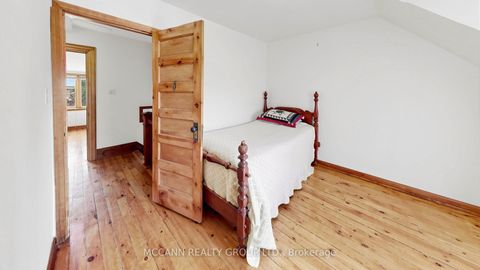 Photo 33 at 252 Sheldrake Boulevard, Mount Pleasant East, Toronto