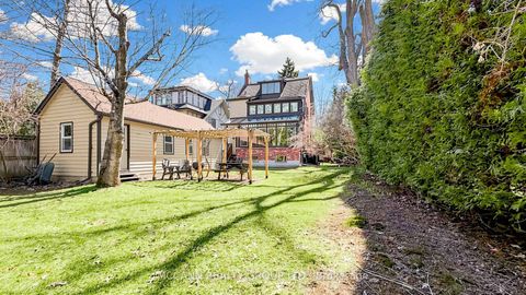 Photo 36 at 252 Sheldrake Boulevard, Mount Pleasant East, Toronto