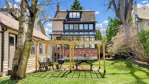 Photo 38 at 252 Sheldrake Boulevard, Mount Pleasant East, Toronto