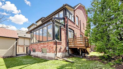 Photo 40 at 252 Sheldrake Boulevard, Mount Pleasant East, Toronto