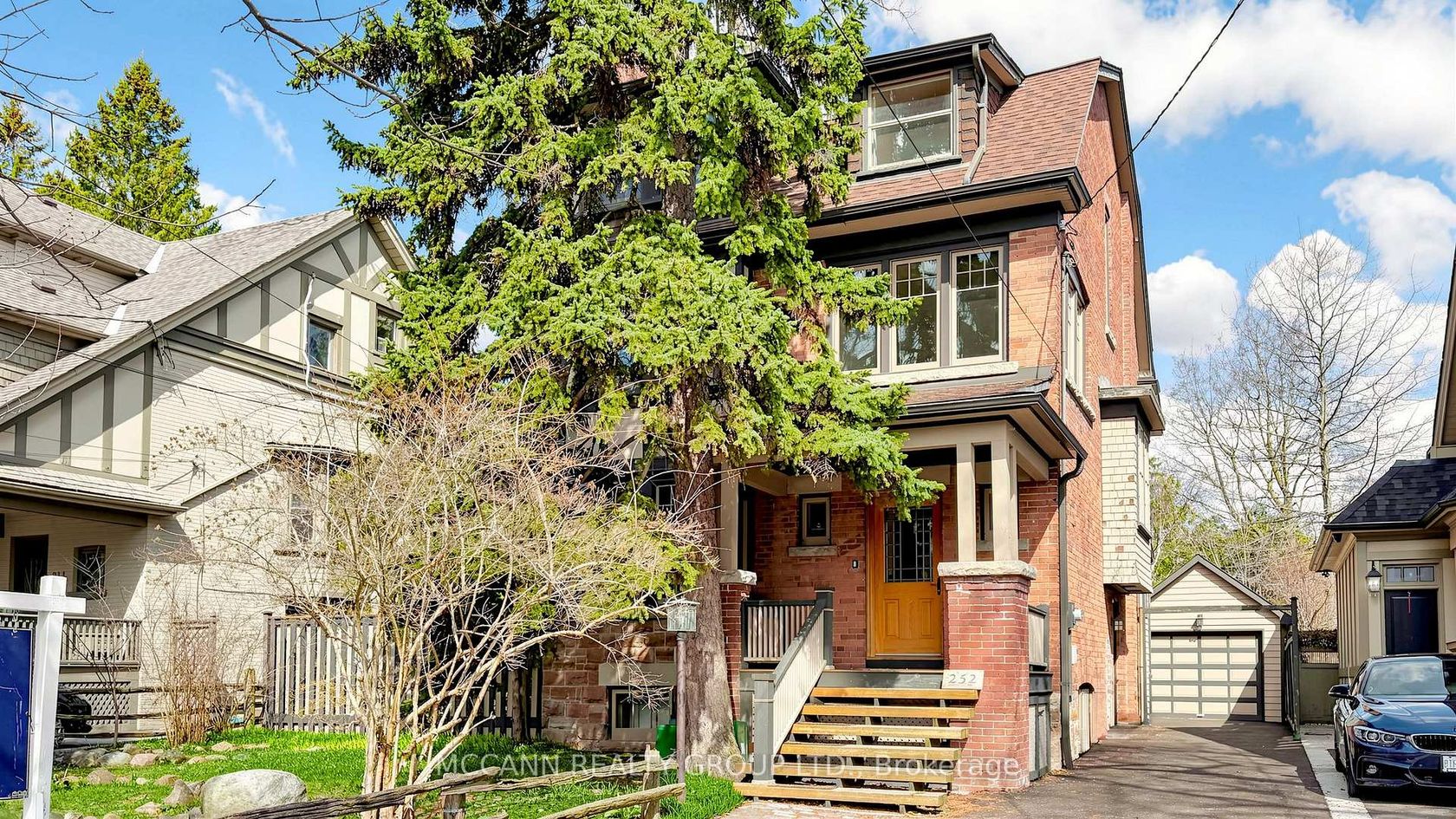 252 Sheldrake Boulevard, Mount Pleasant East, Toronto photo number 2