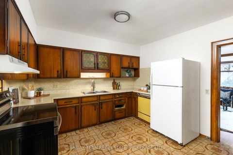 Photo 19 at 348 Runnymede Road, Bloor West Village, Toronto