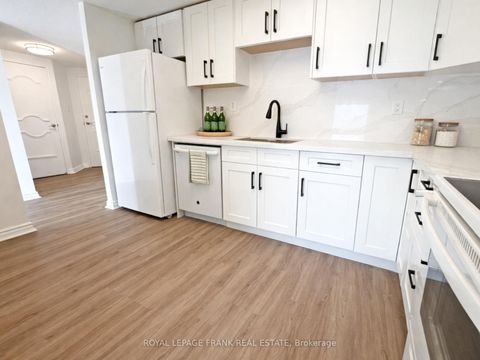 Photo 7 at 819 - 20 Dean Park Road, Rouge E11, Toronto