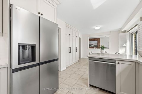 Photo 13 at 53 Smithy Street, Raymerville, Markham