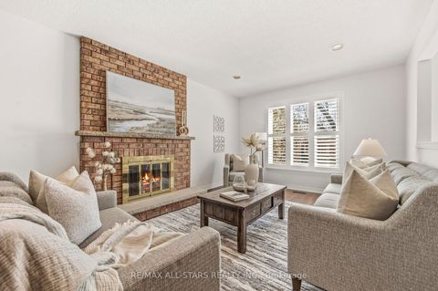 Photo 18 at 53 Smithy Street, Raymerville, Markham