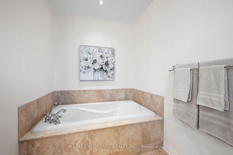 Photo 32 at 53 Smithy Street, Raymerville, Markham