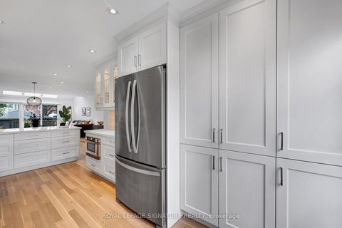 Photo 11 at 189 Bedford Park Avenue, Lawrence Park North, Toronto