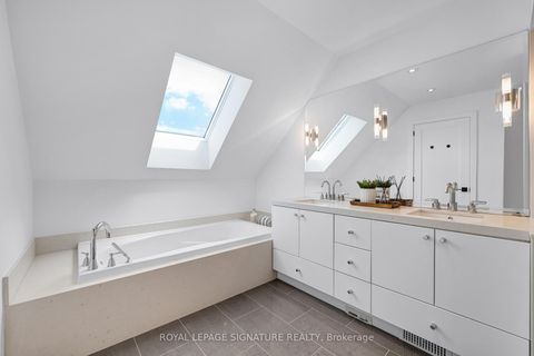 Photo 21 at 189 Bedford Park Avenue, Lawrence Park North, Toronto