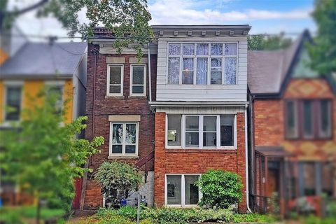 Photo 1 at 233 BORDEN Street, University, Toronto