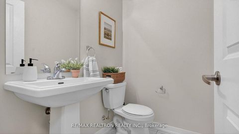 Photo 3 at 103 - 2550 Castlegate Crossing, Duffin Heights, Pickering