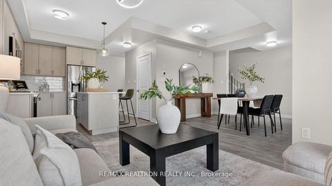 Photo 10 at 103 - 2550 Castlegate Crossing, Duffin Heights, Pickering